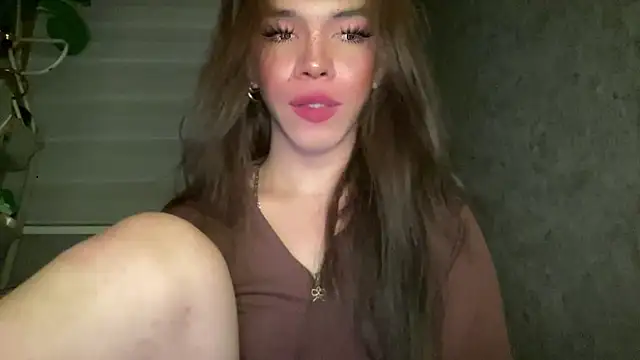 Snapshot of Misselliefayexxx chatting on 11.26.25 Misselliefayexxx online show from 11.26.25