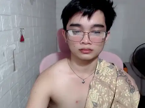Snapshot of sexysam14 chatting on 04.19.26 sexysam14 online show from 04.19.26