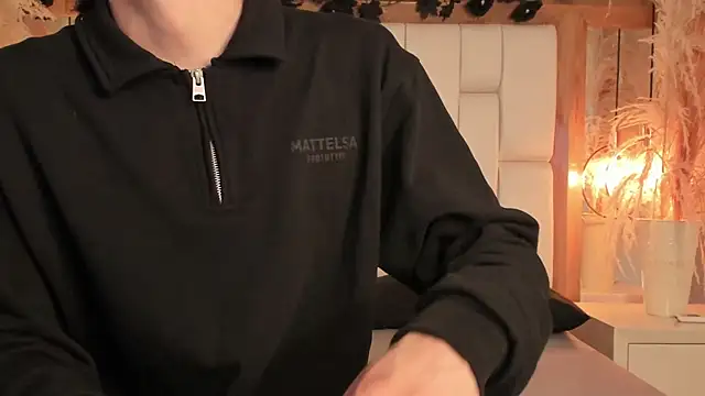 Daphne And Roger online show from 01.10.26