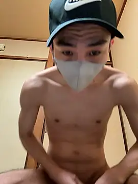 Snapshot of taka1106fuji chatting on 04.19.26 taka1106fuji online show from 04.19.26