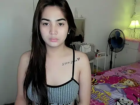 Snapshot of Alovelydoll_nica chatting on 04.20.26 Alovelydoll nica online show from 04.20.26