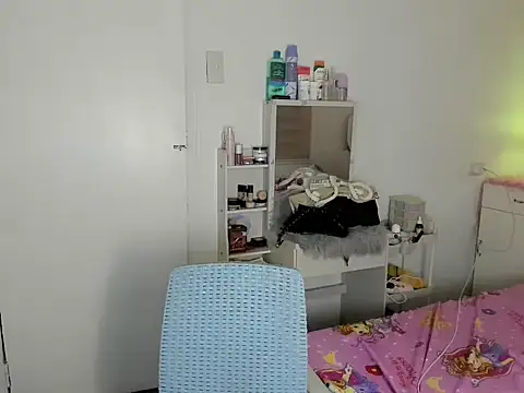Snapshot of Alovelydoll_nica chatting on 07.25.26 Alovelydoll nica online show from 07.25.26