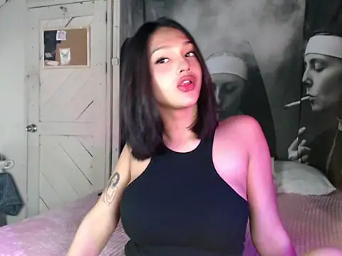 itsmekarinaaa online show from 03.15.26