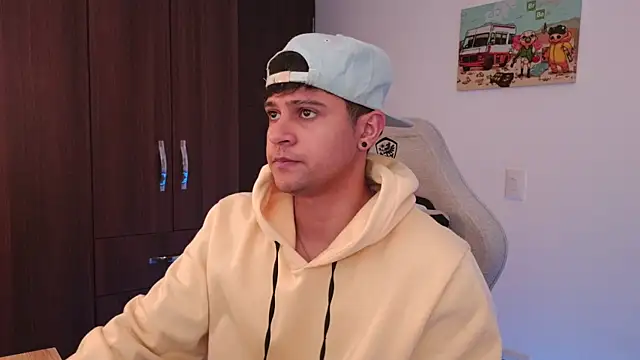 domsantiago  online show from 09.16.25