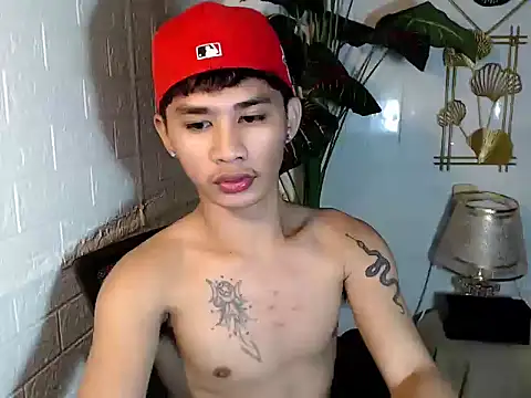Snapshot of asianhardcock25 chatting on 06.29.26 asianhardcock25 online show from 06.29.26