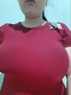 Shiny Babe online show from 05.17.26