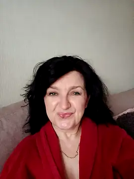 Snapshot of MilaSky4701 chatting on 10.17.25 MilaSky4701 online show from 10.17.25