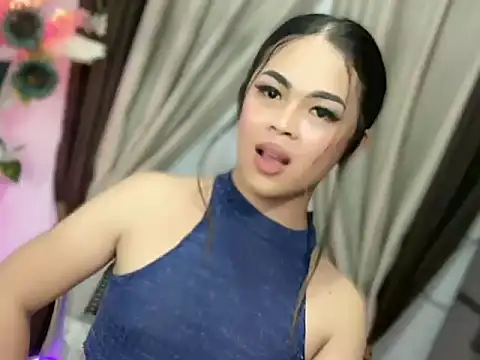 Snapshot of LucySmith23 chatting on 02.10.26 LucySmith23 online show from 02.10.26