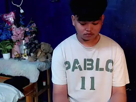 Reynelcock online show from 01.11.26