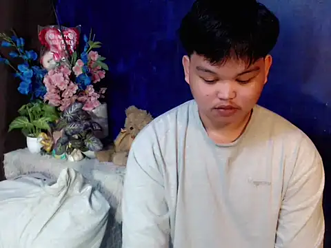 Reynelcock online show from 04.12.26