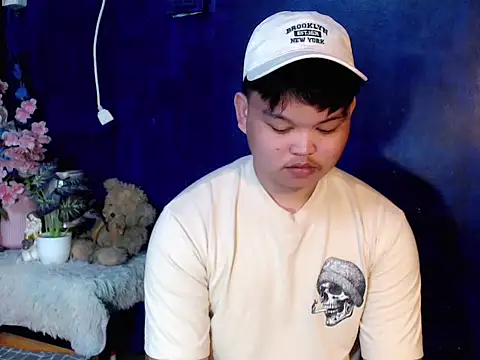 Reynelcock online show from 04.14.26