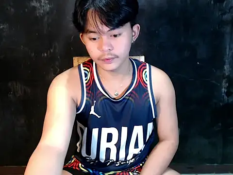 Snapshot of urguy_toshi chatting on 09.26.25 urguy toshi online show from 09.26.25