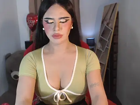 RebeccaTs online show from 04.28.26