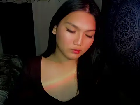 Lou heart online show from 12.20.25