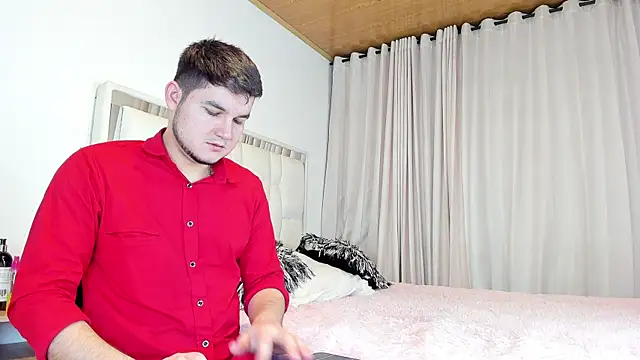 CameronyMartinn online show from 04.19.26