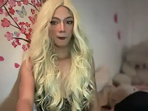 slimladyxoxo online show from 11.18.25