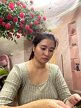 Bollozzy 89 online show from 10.30.25