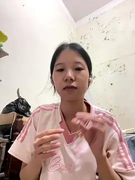 meomeo2k6 online show from 10.17.25