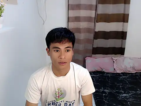 ideal twink online show from 01.06.26