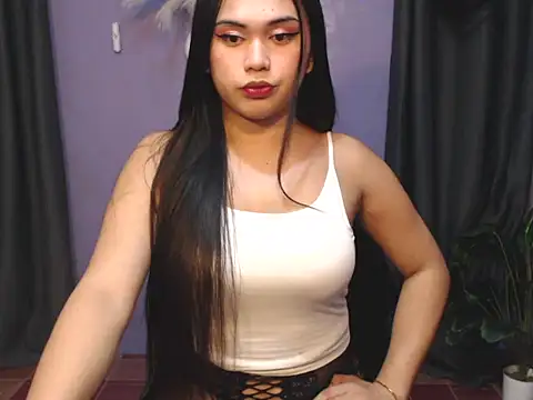 Snapshot of urlovelysandra chatting on 10.17.25 urlovelysandra online show from 10.17.25