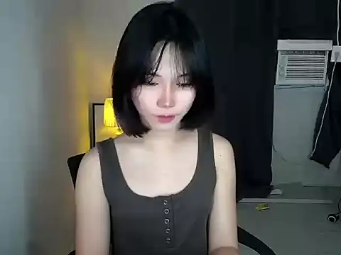 Snapshot of Ricaliciuos chatting on 09.27.25 Ricaliciuos online show from 09.27.25