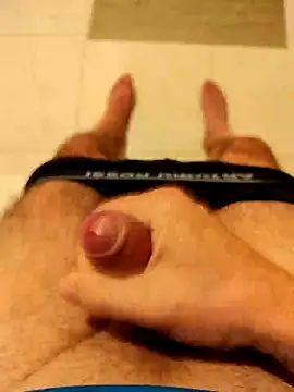 Snapshot of mariopene25 chatting on 03.15.26 mariopene25 online show from 03.15.26