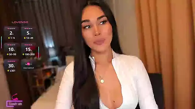 Snapshot of Fox_Smithxx chatting on 05.30.26 Fox Smithxx online show from 05.30.26