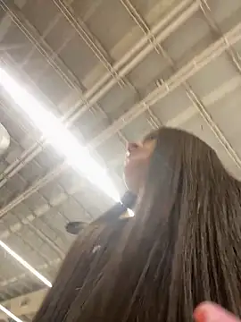 Isabella21  online show from 10.15.25