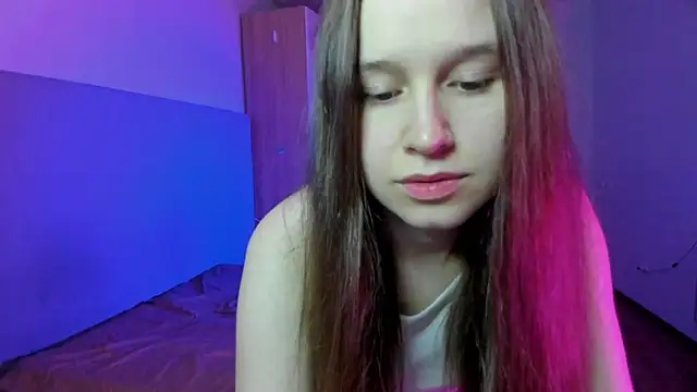 Snapshot of ssunnshinne__ chatting on 10.11.25 ssunnshinne   online show from 10.11.25