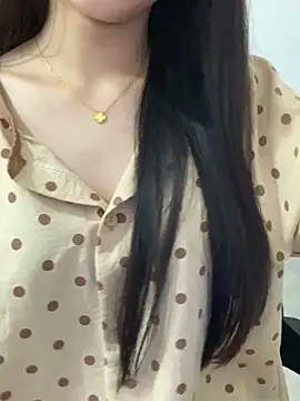 JennyQueen18 online show from 04.13.26