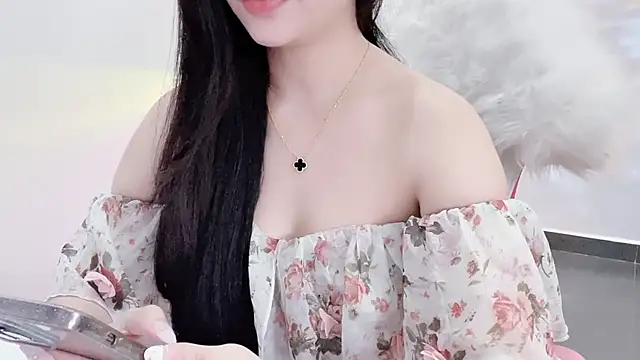 CindyQueen22 online show from 12.22.25