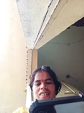 Priyanka hot1 online show from 09.29.25