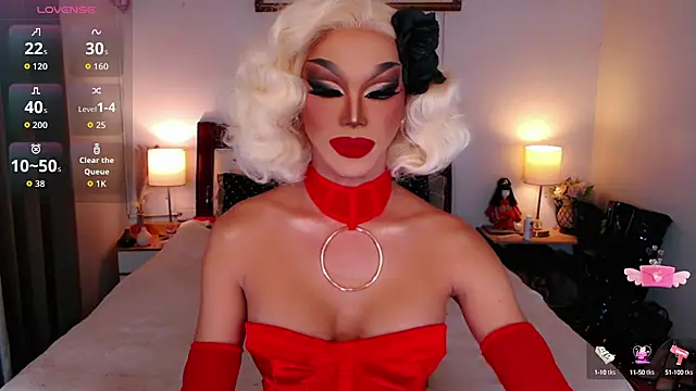 Snapshot of xQueenElektrax chatting on 09.13.25 xQueenElektrax online show from 09.13.25