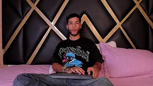 Thiagoferreti online show from 03.24.26