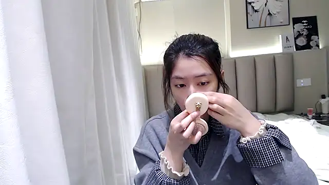 Mimi-cnbaby online show from 11.22.25