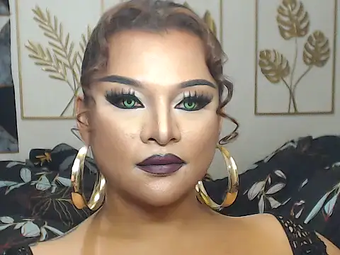 Snapshot of GoddessOFALLx chatting on 04.22.26 GoddessOFALLx online show from 04.22.26