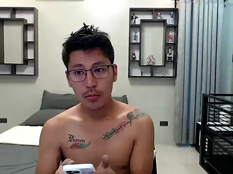 Snapshot of hot_derfs27 chatting on 10.12.25 hot derfs27 online show from 10.12.25