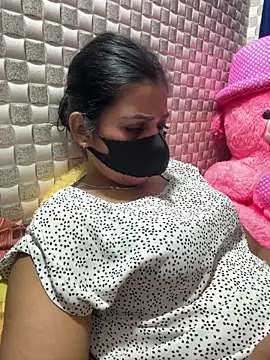 Snapshot of Hot_Jaanvi_ chatting on 03.17.26 Hot Jaanvi online show from 03.17.26