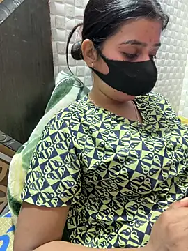 Snapshot of Hot_Jaanvi_ chatting on 04.11.26 Hot Jaanvi online show from 04.11.26