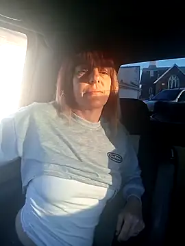 Snapshot of JaimeRhett chatting on 04.06.26 JaimeRhett online show from 04.06.26