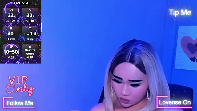 Snapshot of TriciaCumLoader chatting on 01.11.26 TriciaCumLoader online show from 01.11.26