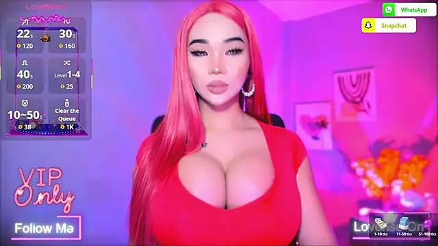 Snapshot of TriciaCumLoader chatting on 02.19.26 TriciaCumLoader online show from 02.19.26