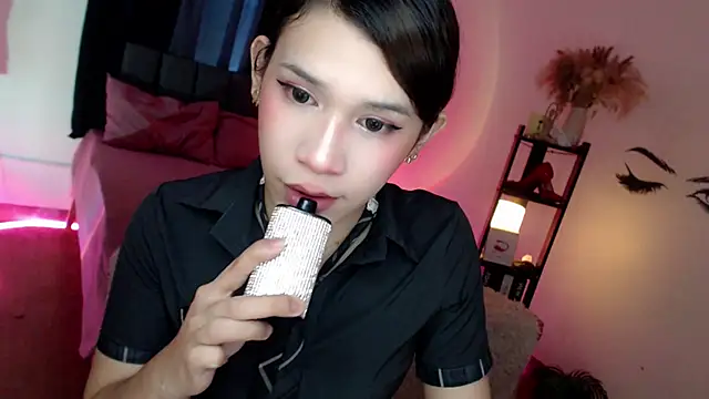 Snapshot of Veniceseduction chatting on 09.15.25 Veniceseduction online show from 09.15.25