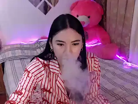 Snapshot of wild_flowerx chatting on 09.20.25 wild flowerx online show from 09.20.25