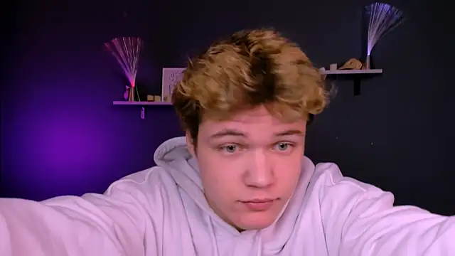 lucas long  online show from 12.18.25