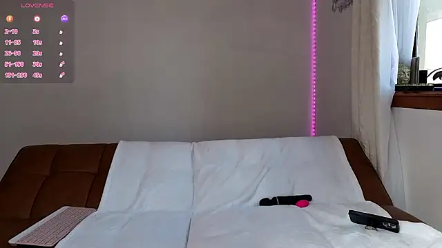 dustbunni0414 online show from 03.07.26