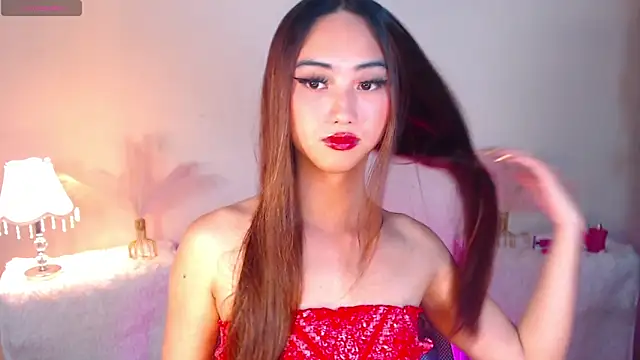 Kiah Wyatt online show from 11.26.25