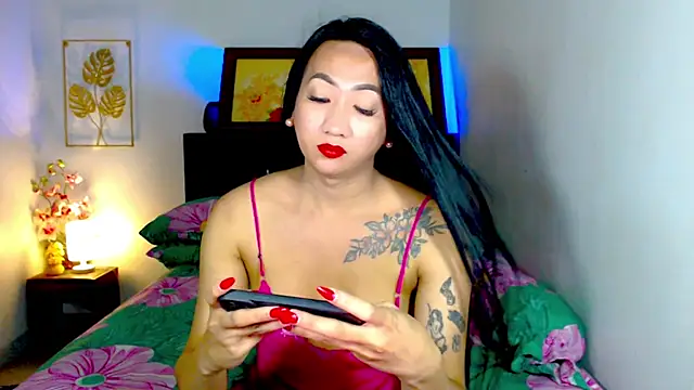Snapshot of LovelyQueen69 chatting on 07.02.26 LovelyQueen69 online show from 07.02.26