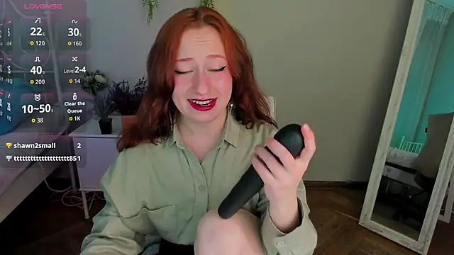 Violet Griffen online show from 12.05.25