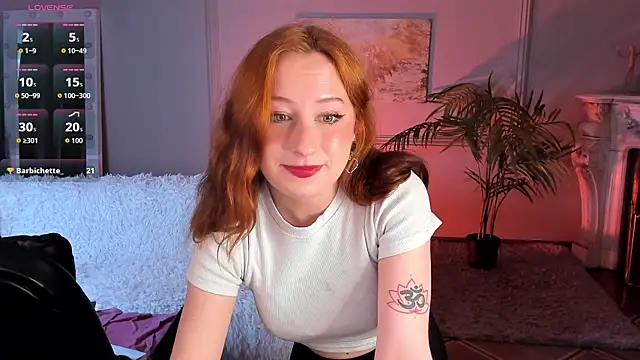 Snapshot of Violet_Griffen chatting on 05.07.26 Violet Griffen online show from 05.07.26